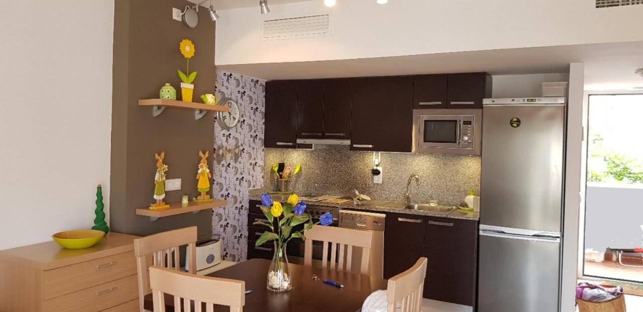 Apartamento al canal Roses Bagian luar foto