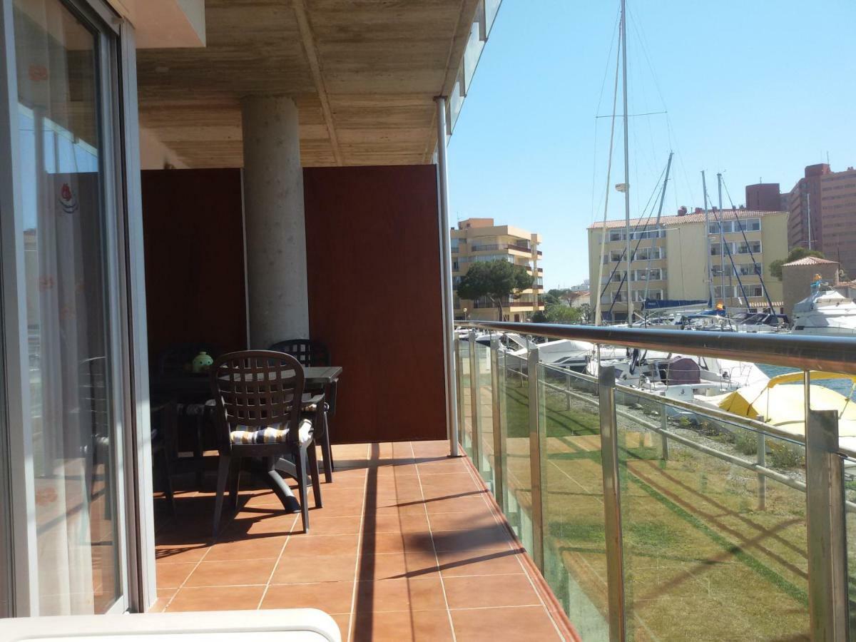 Apartamento al canal Roses Bagian luar foto