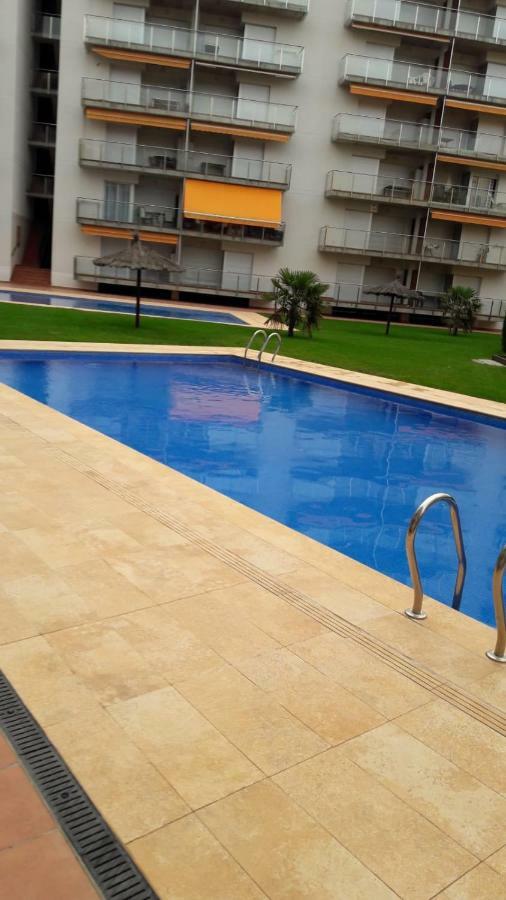 Apartamento al canal Roses Bagian luar foto